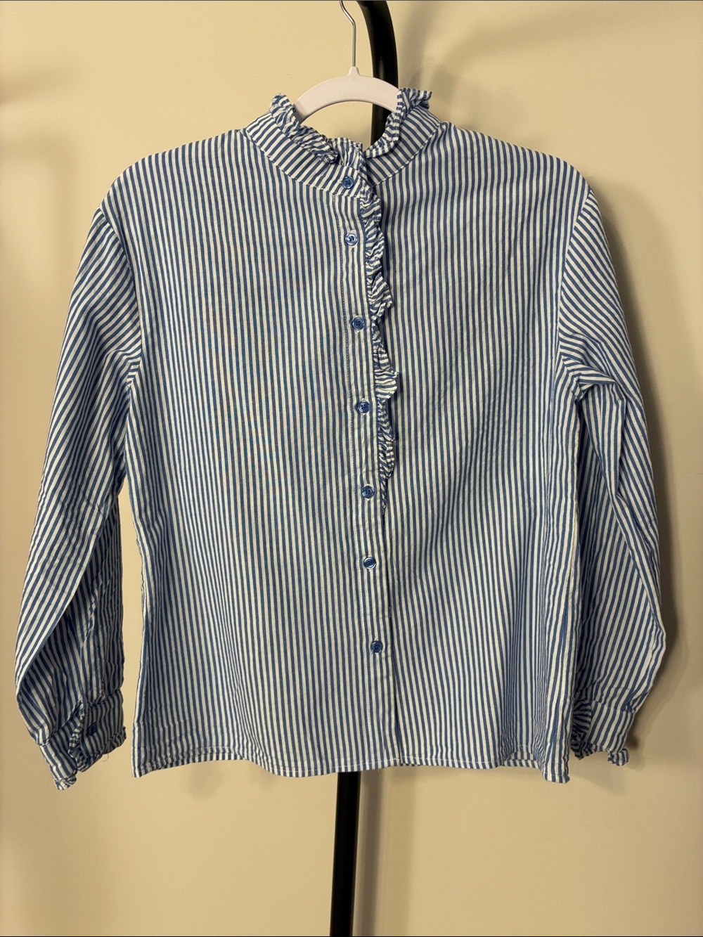 100% Cotton Striped Ruffle-Trim Blue Women’s Button-Up Top Relaxed Small - Picture 2 of 7